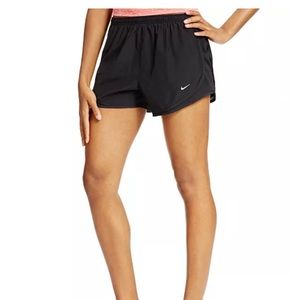 Nike | Dri-Fit Tempo Running Shorts L